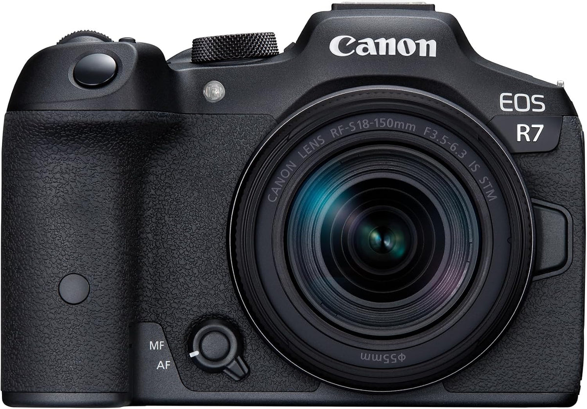 Canon EOS R7 Systemkamera mit RF-S 18–150mm Objektiv, 32,5MP APS-C CMOS-Sensor, Dual Pixel CMOS AF II, integrierte Bildkombination, UVC/UAC-kompatibel